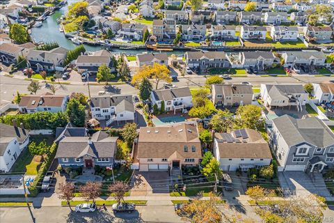 Homes For Sale - 3822 Greentree Drive<br/> Oceanside, NY 11572