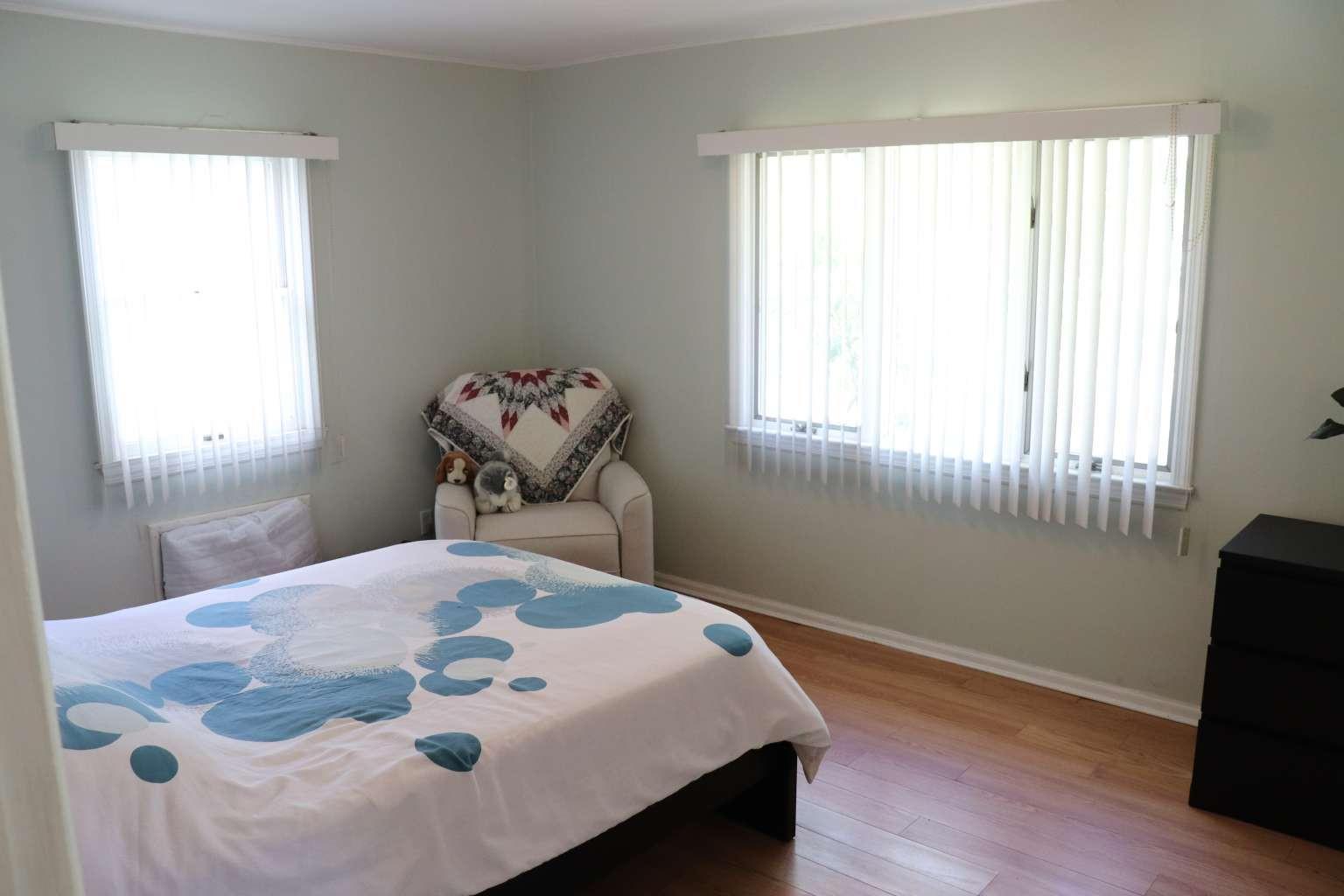 35 Morris Drive, New Hyde Park, New York image 13