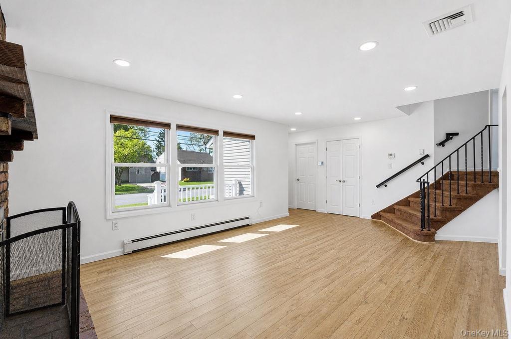 27 Jane Drive