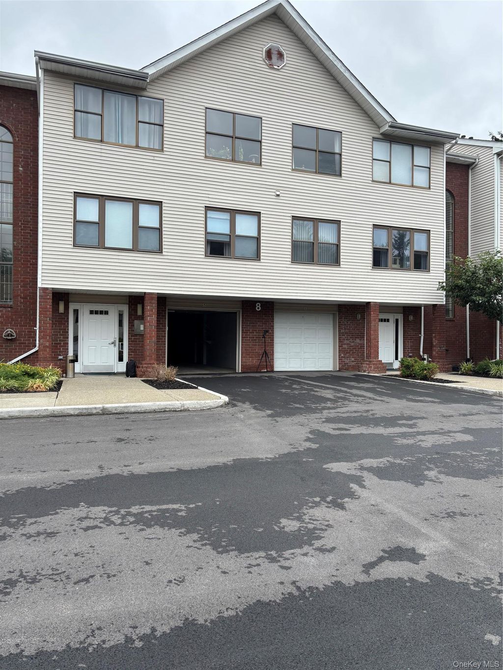 Photo of 181 Deer Ct Drive, Middletown, NY 10940 (MLS # 1016257)