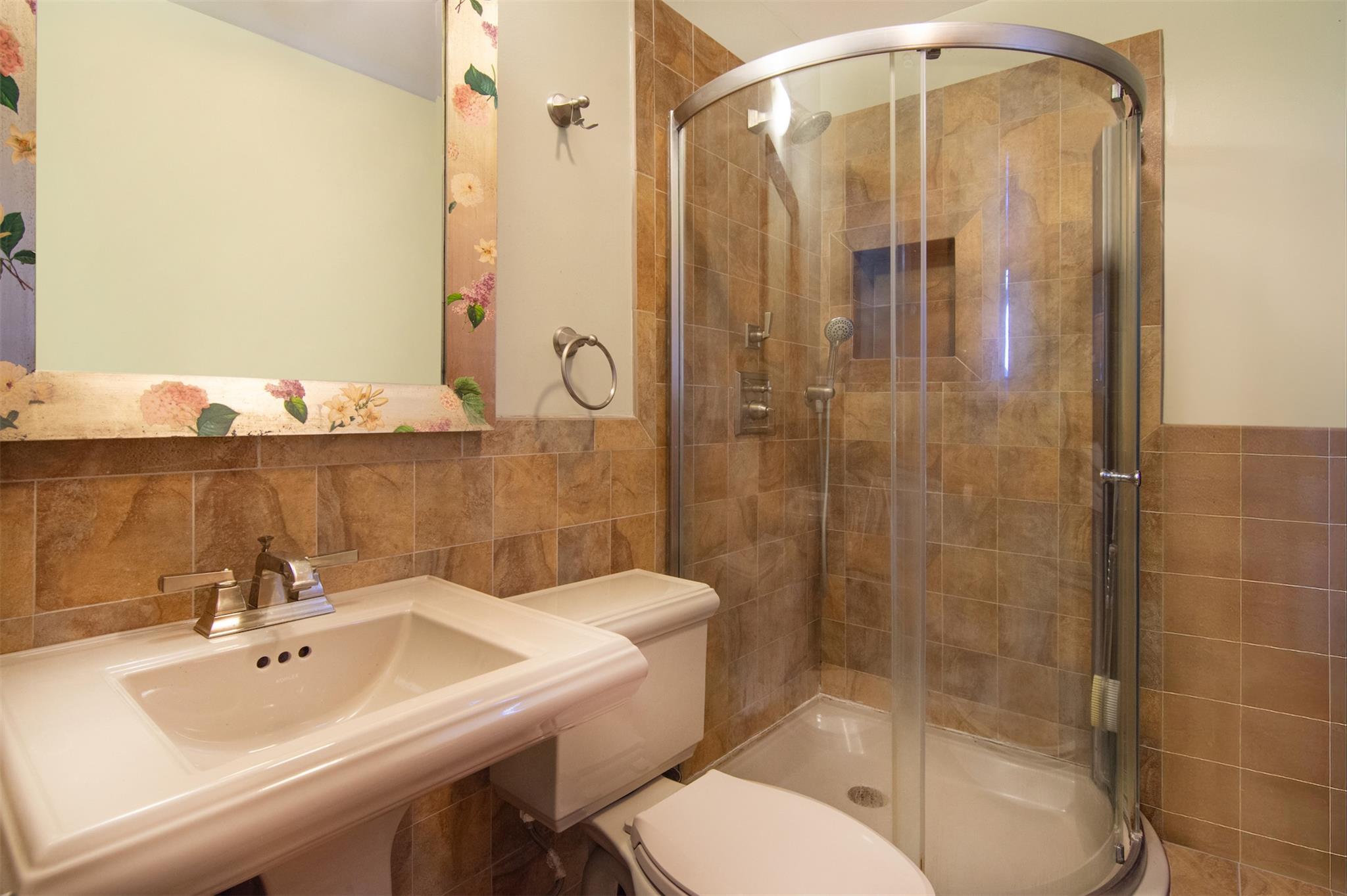 56 Ogden Place, Dobbs Ferry, New York image 14