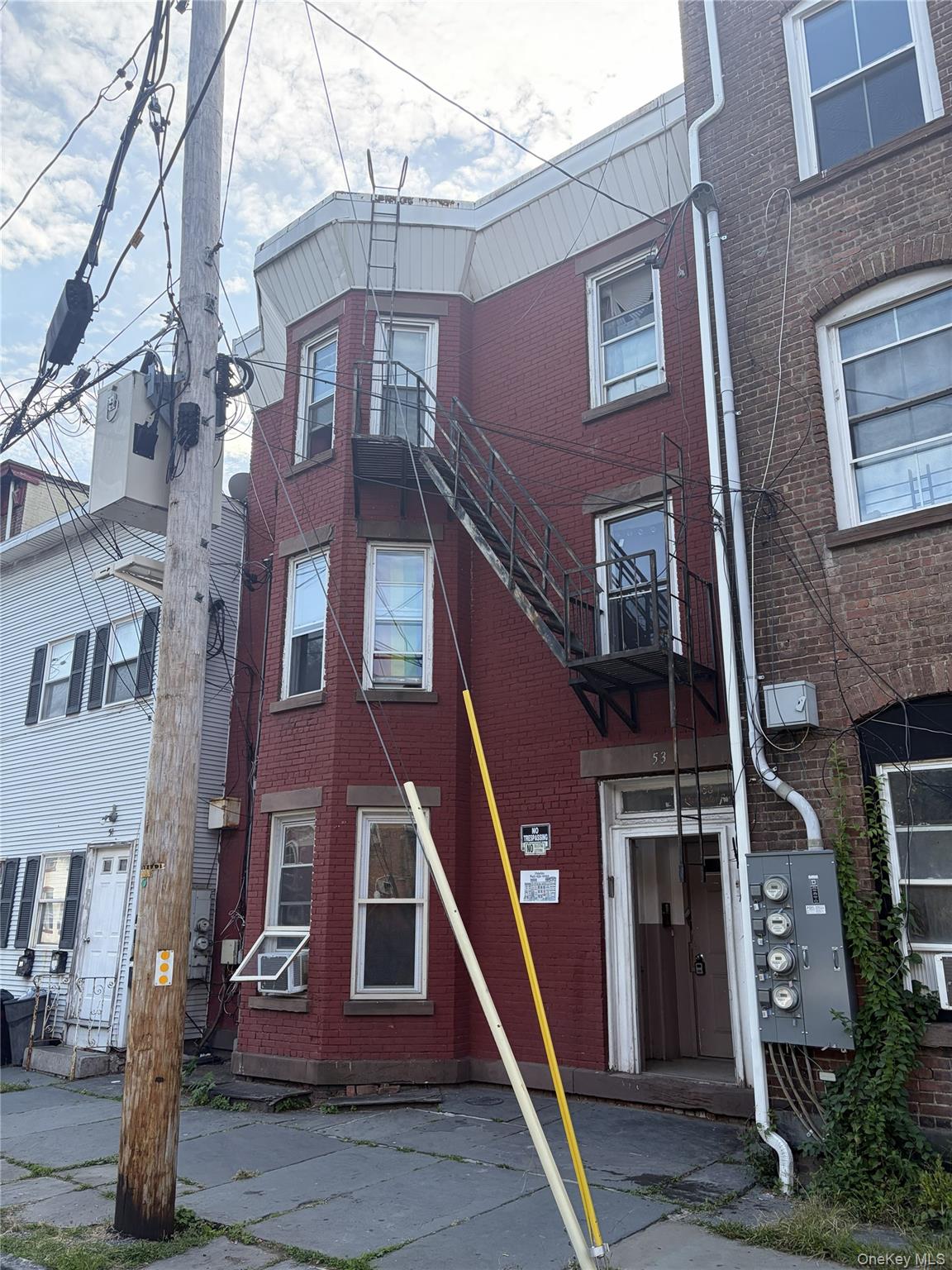 53 Carpenter Avenue