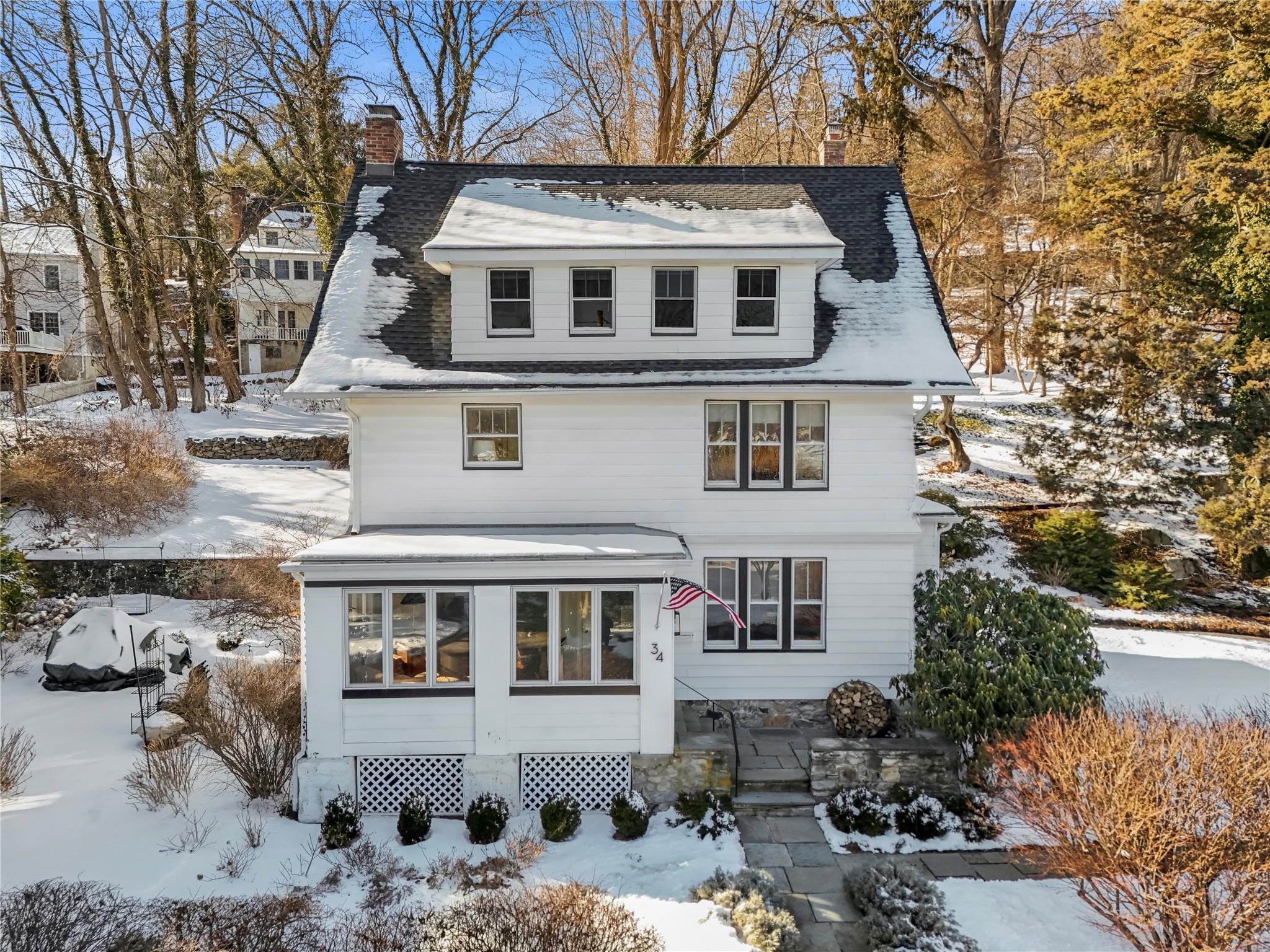 34 E Sarles Lane, Pleasantville, New York image 1