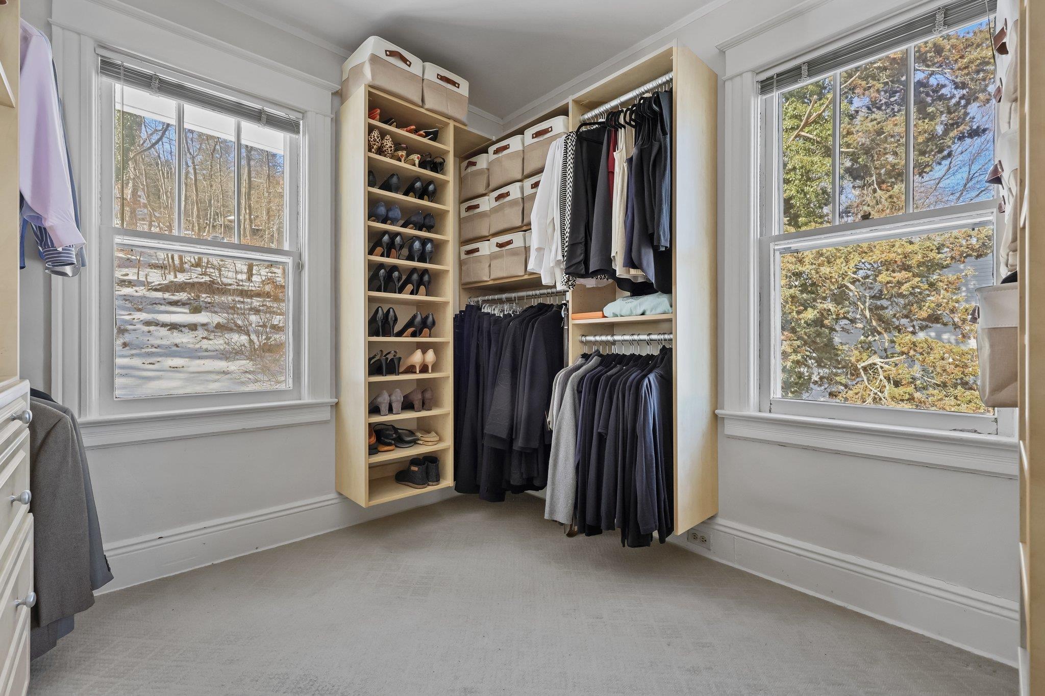 34 E Sarles Lane, Pleasantville, New York image 13