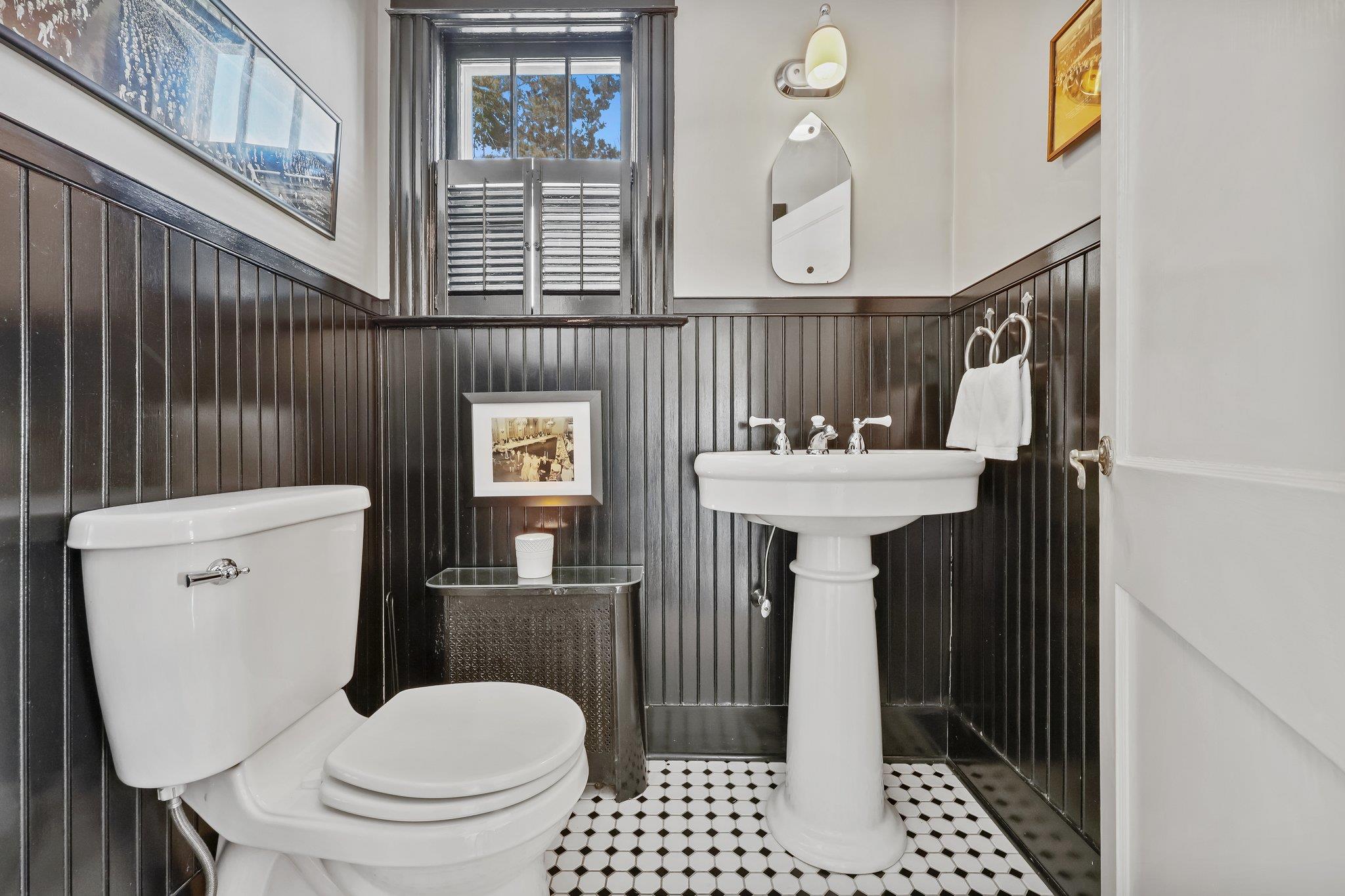 34 E Sarles Lane, Pleasantville, New York image 12