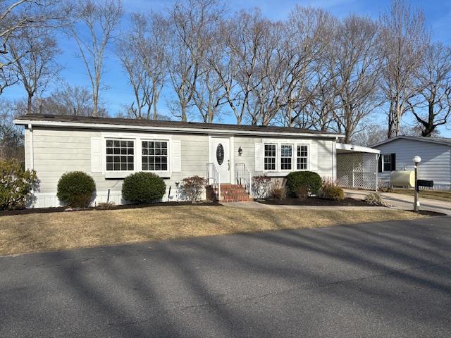 1661 W Old Country Rd #465, Riverhead, New York image 2