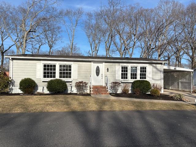 1661 W Old Country Rd #465, Riverhead, New York image 1