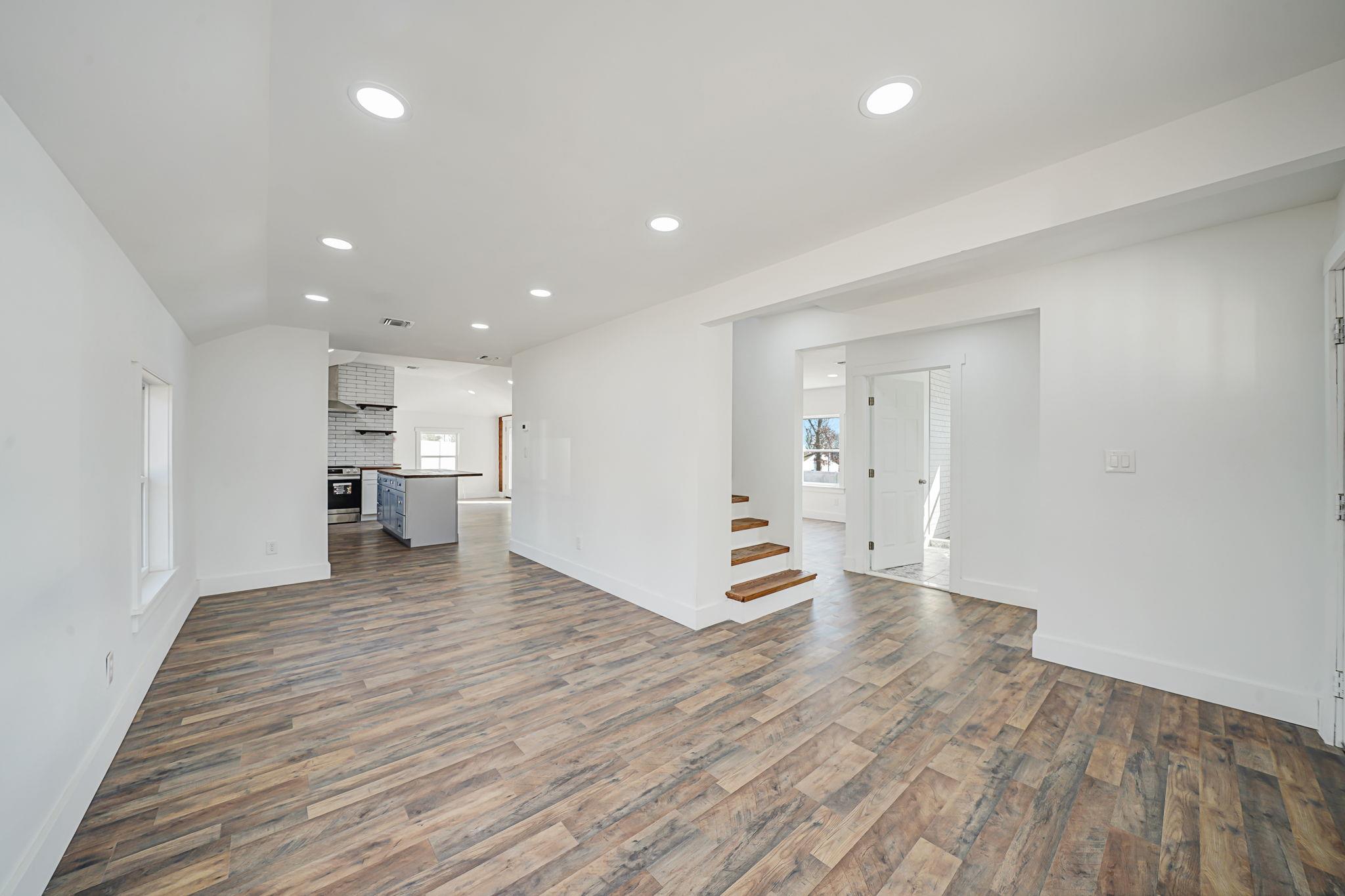 431 Adirondack Dr Farmingville Ny Dr, Farmingville, New York image 9