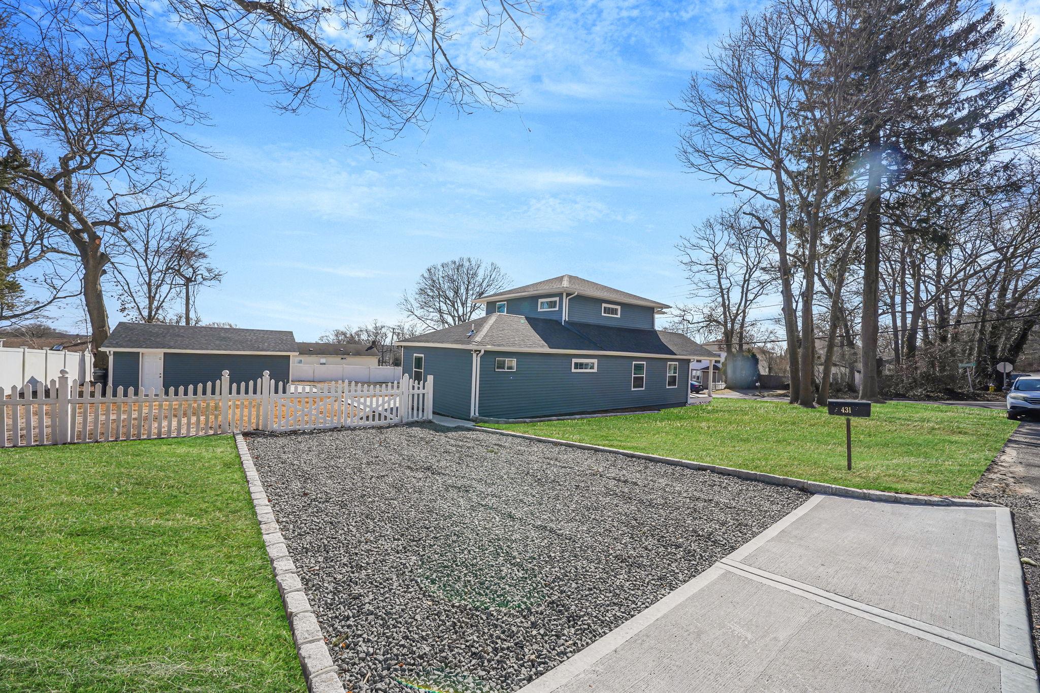 431 Adirondack Dr Farmingville Ny Dr, Farmingville, New York image 10