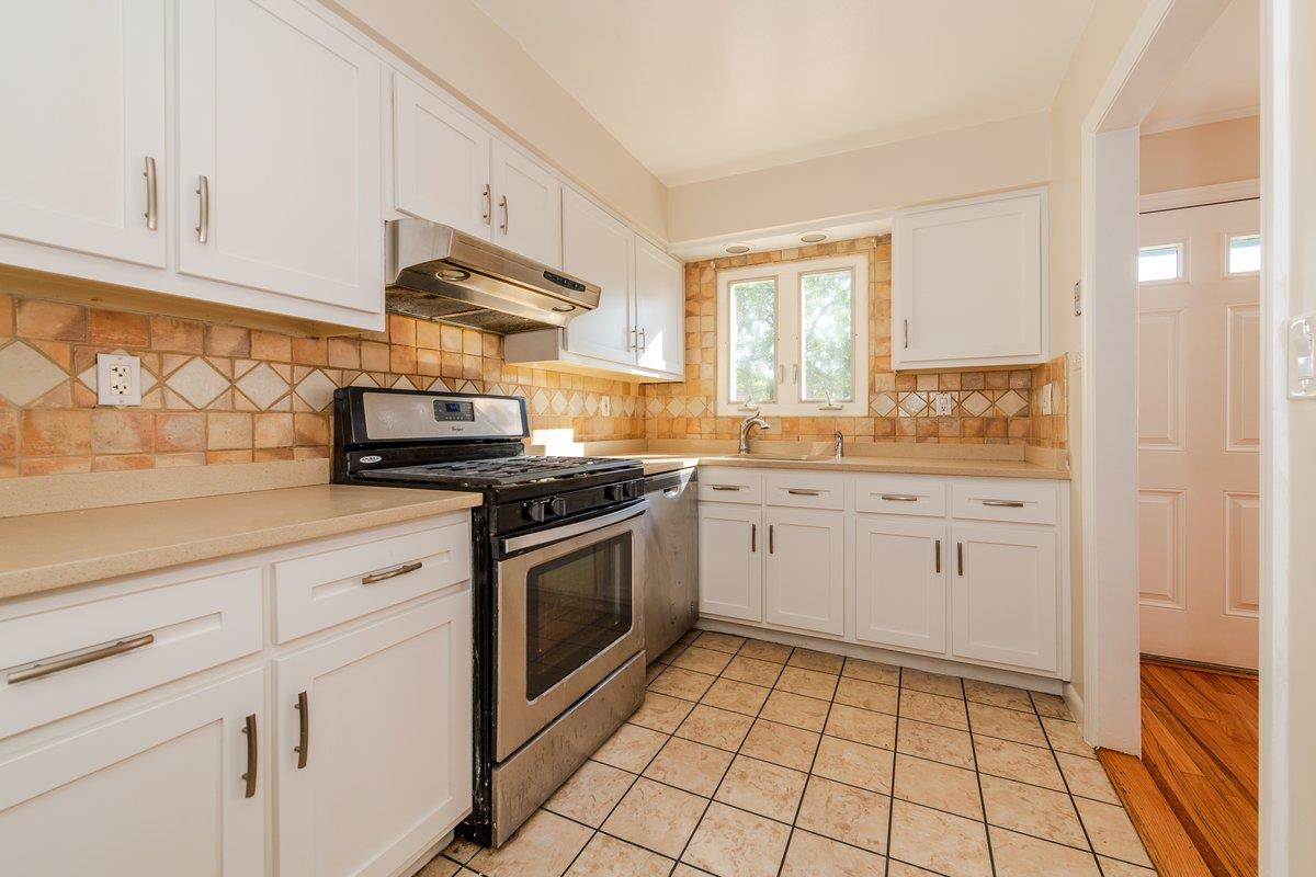 1009 Brinsmade Avenue