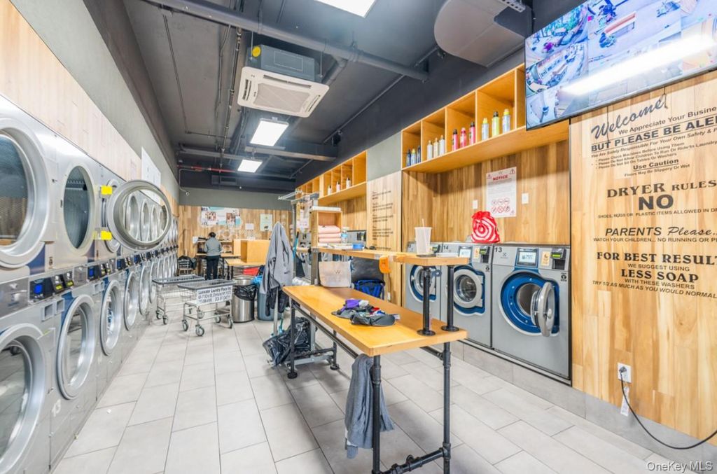 Photo of 45-16 NE 83rd street Street NE #E2-J, Elmhurst, NY 11373 (MLS # 940827)