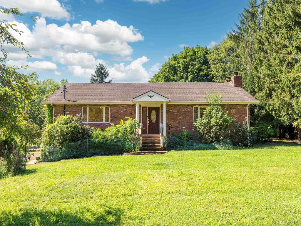 Photo of 463 McKinstry Road, Gardiner, NY 12525 (MLS # 1051973)