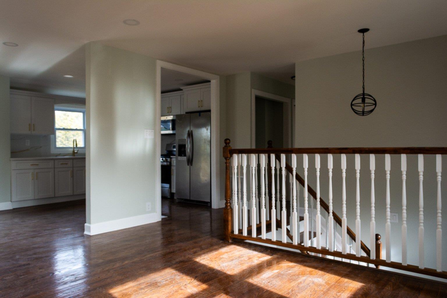 39 Lawn Street, Greenlawn, New York image 3