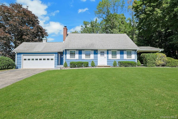 21 ELM ST E, VALHALLA, NY 10595 - Image 731f3b0e33c9ec2d8f6fdc9f6be2a573/3739464010
