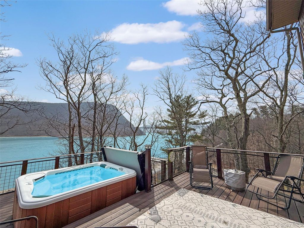 Photo of 65 Mine Dock Road, Fort Montgomery, NY 10922 (MLS # 979459)