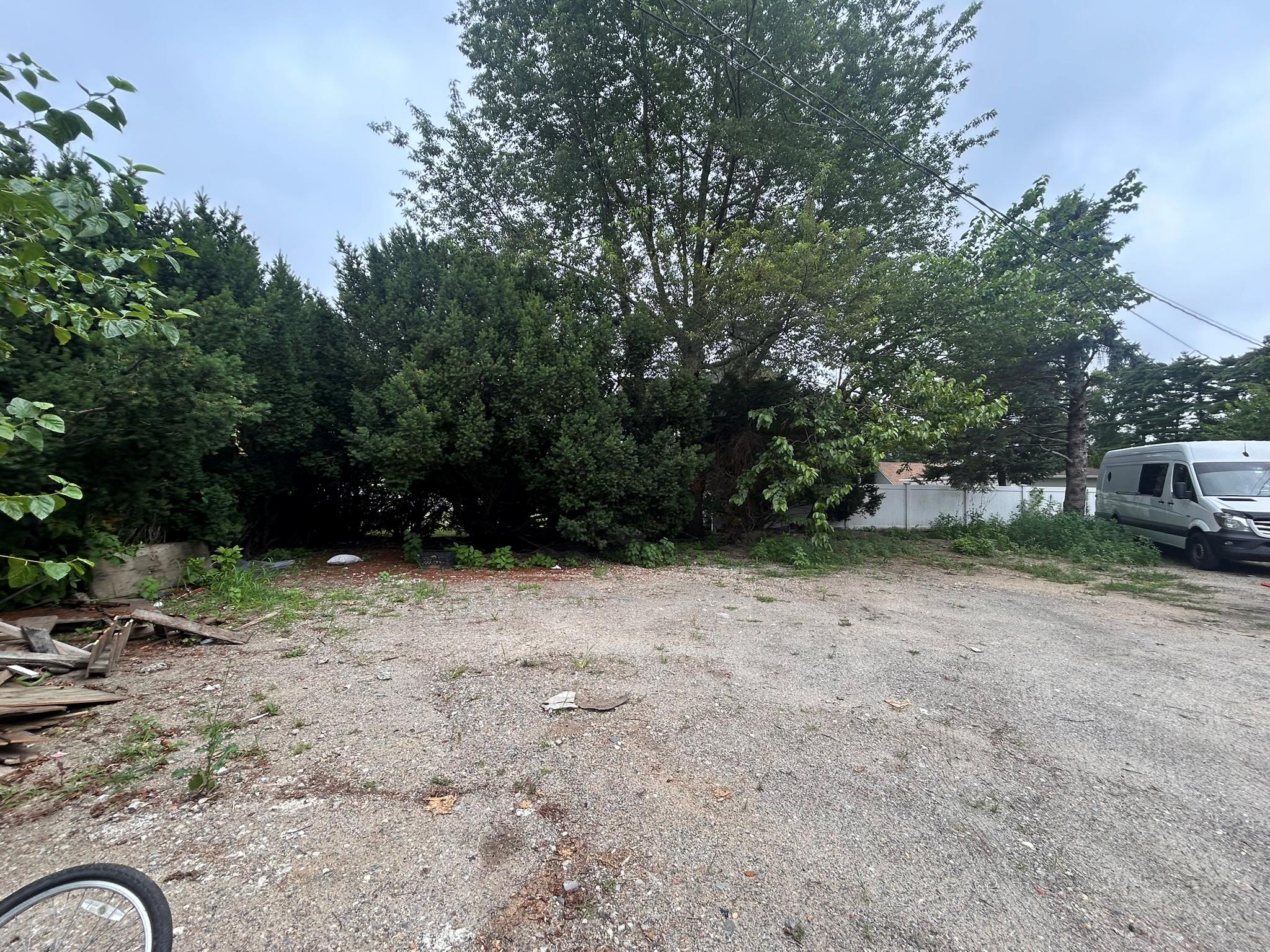 20 Longfellow Avenue