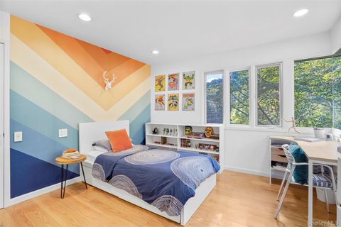 Tiny photo for 14 Leatherstocking Lane, Mamaroneck, NY 10543 (MLS # 906496)