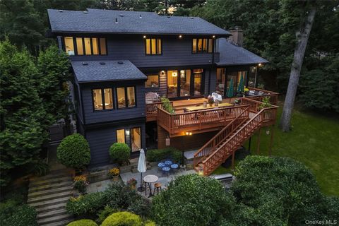 Tiny photo for 14 Leatherstocking Lane, Mamaroneck, NY 10543 (MLS # 906496)