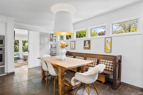 Tiny photo for 14 Leatherstocking Lane, Mamaroneck, NY 10543 (MLS # 906496)