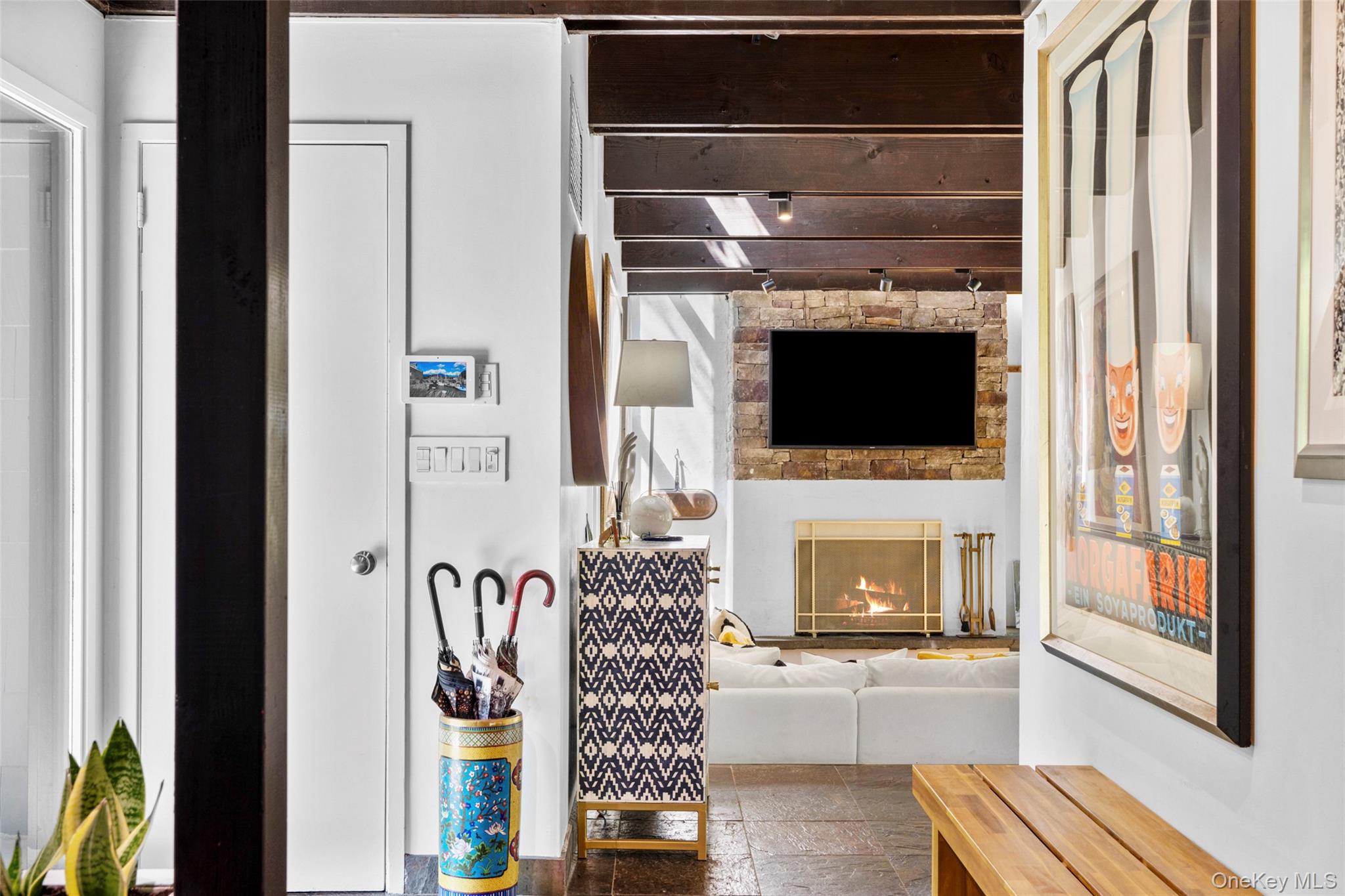 14 Leatherstocking Lane