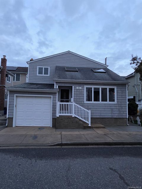Photo of 86 Armour Street, Long Beach, NY 11561 (MLS # 937546)