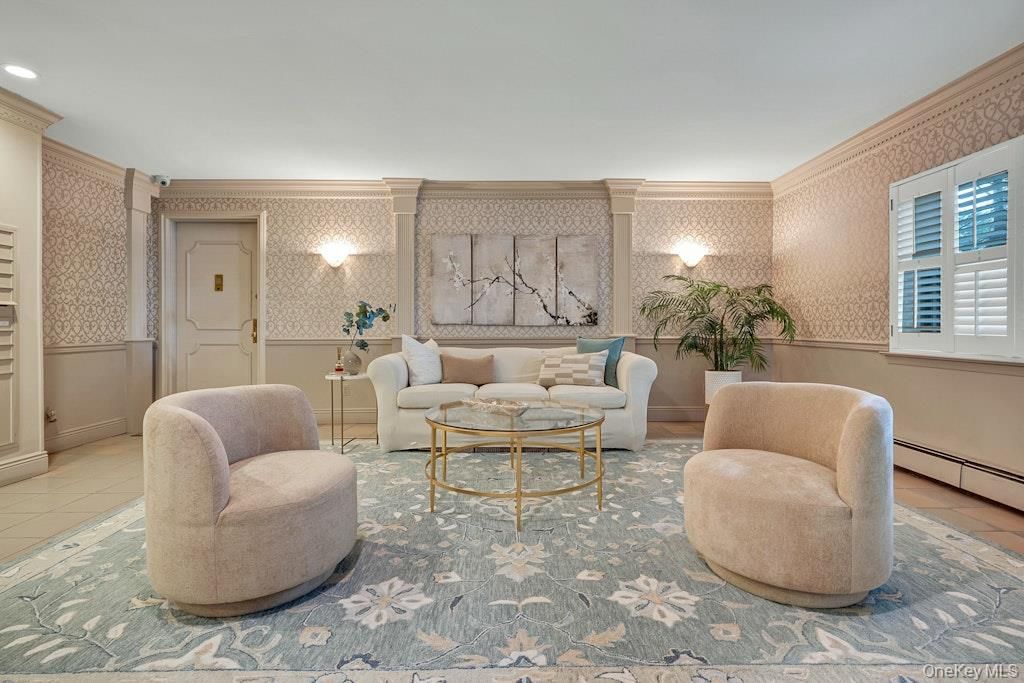 Photo of 108 Sagamore Road #5E, Bronxville, NY 10708 (MLS # 000069)