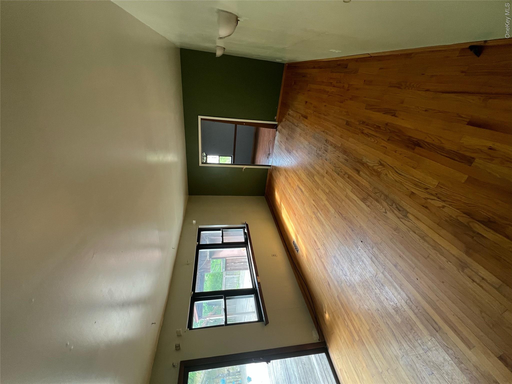 2 S Aspen Road