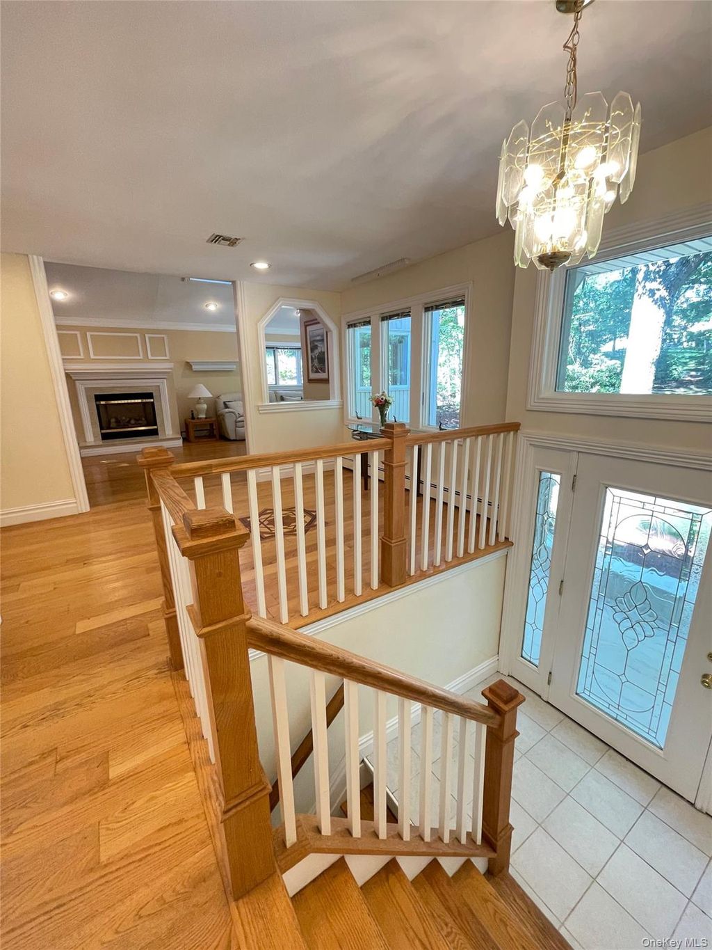 Photo of 60 Winston Drive, Smithtown, NY 11787 (MLS # 1012725)