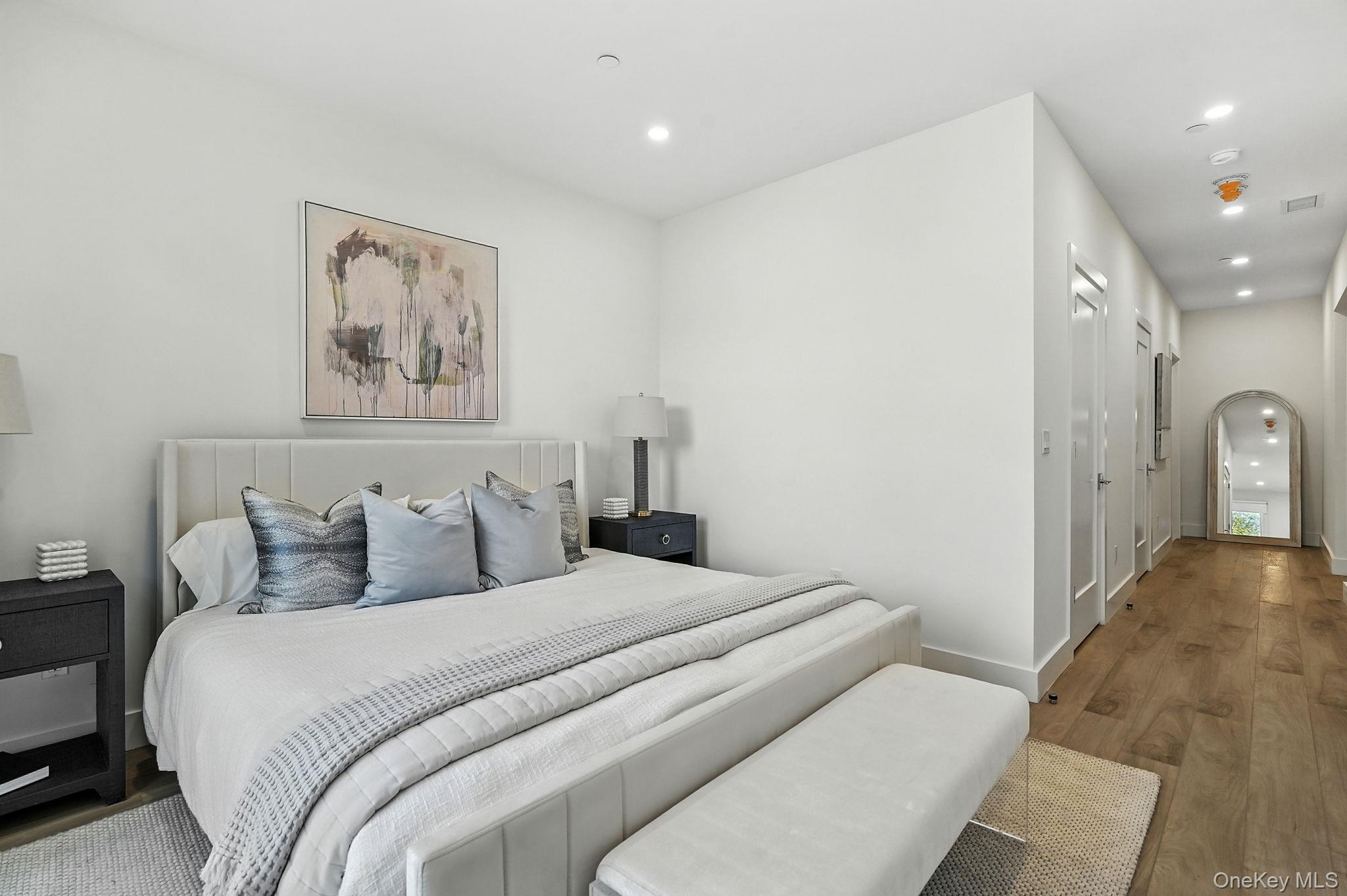 402 Halstead Avenue 404