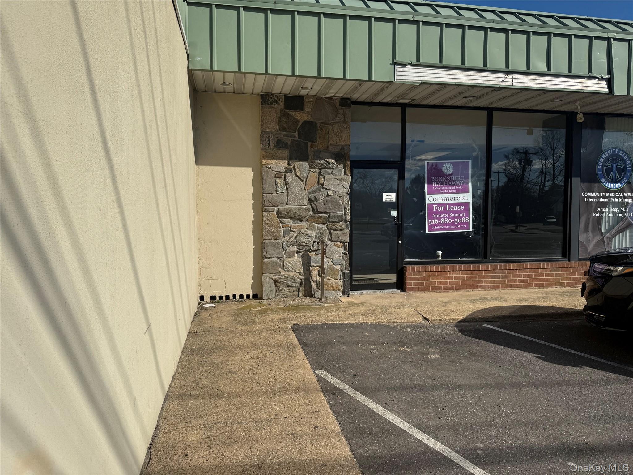 Photo 1 of 9 — 183 Great East Neck Road, West Babylon, NY 11704
