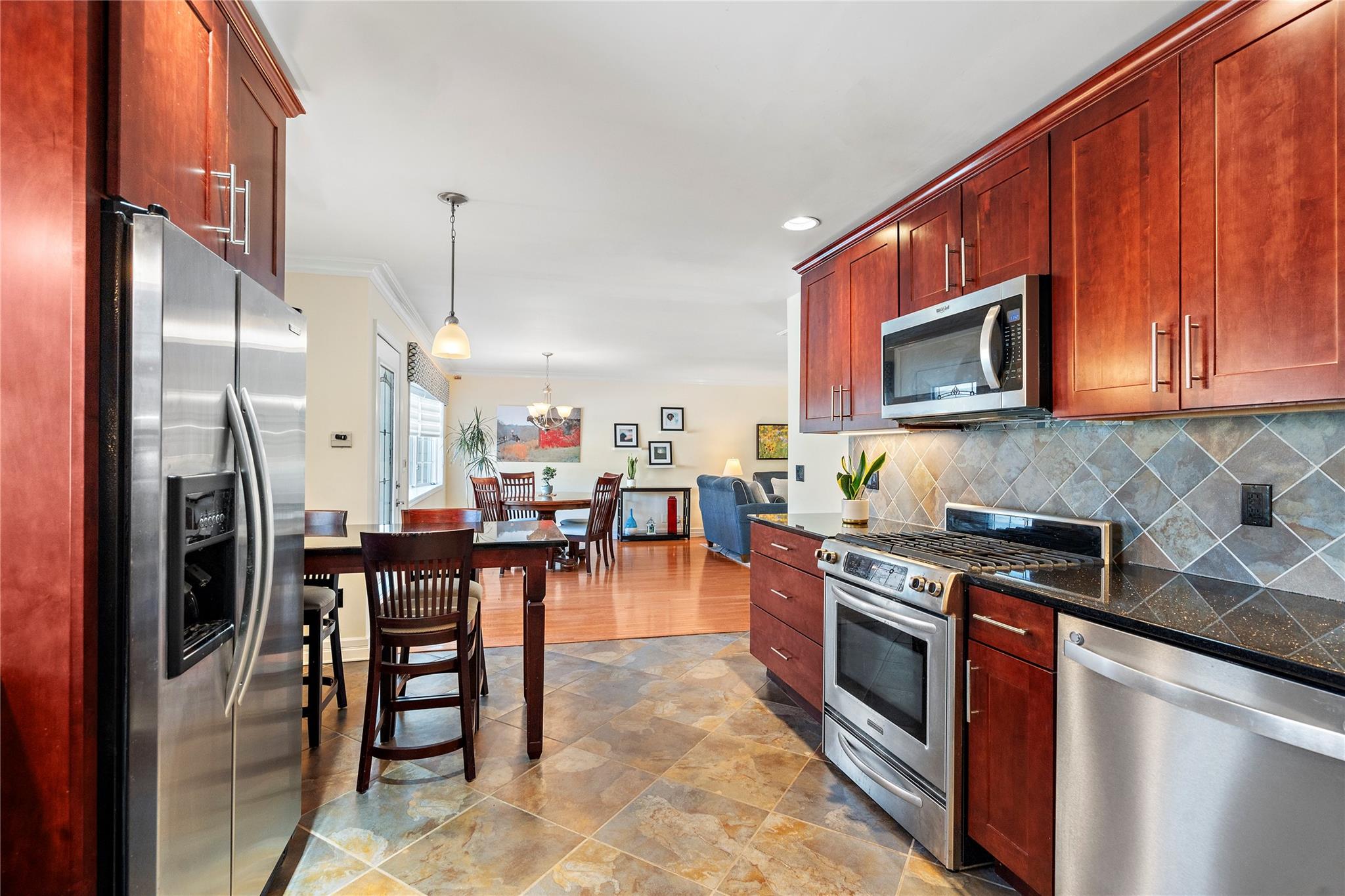 20 Kuebler Street, Blue Point, New York image 15
