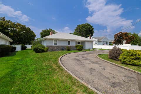 Homes For Sale - 296 N Long Beach Road<br/> Rockville Centre, NY 11570