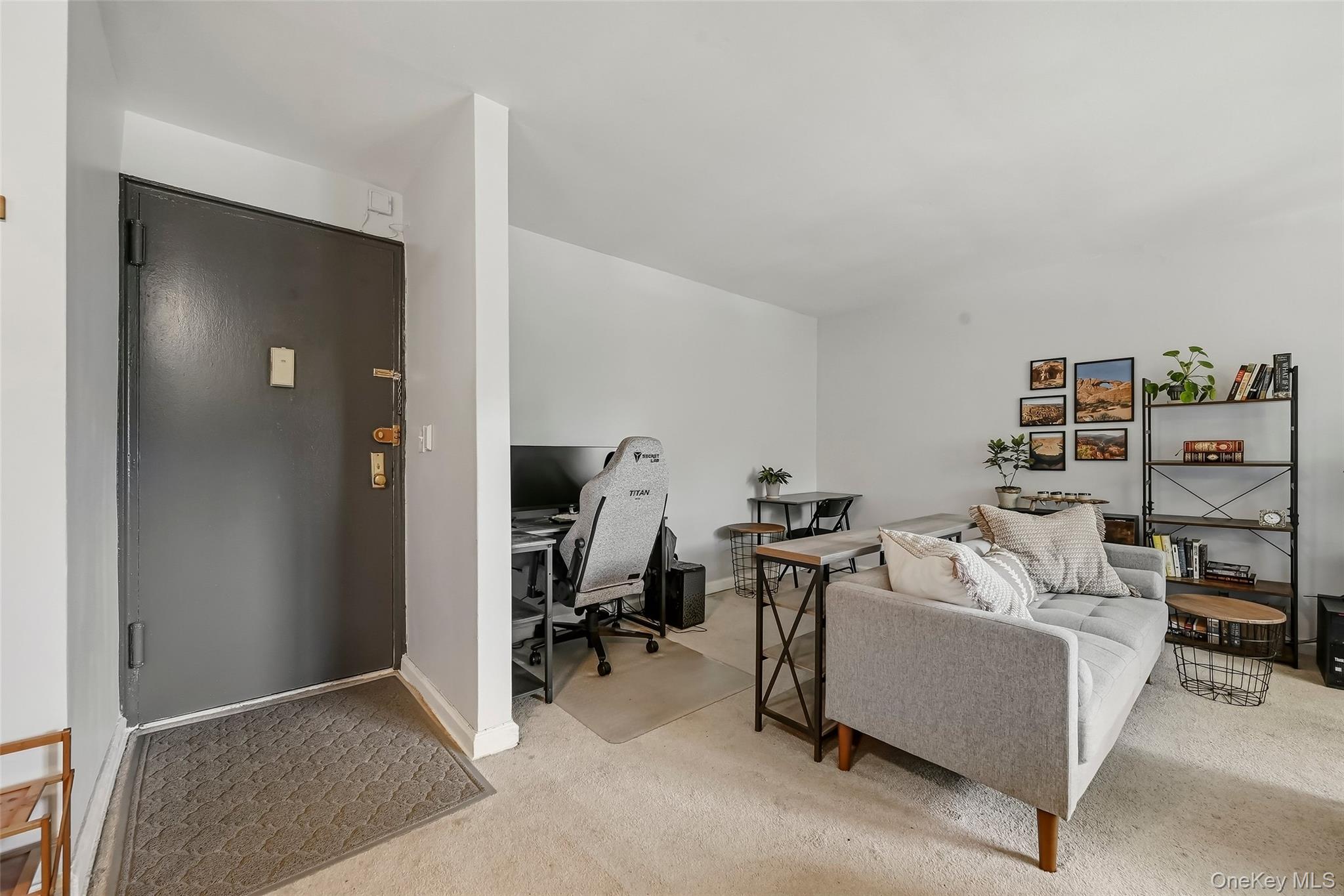 5 Oakdale Manor B20