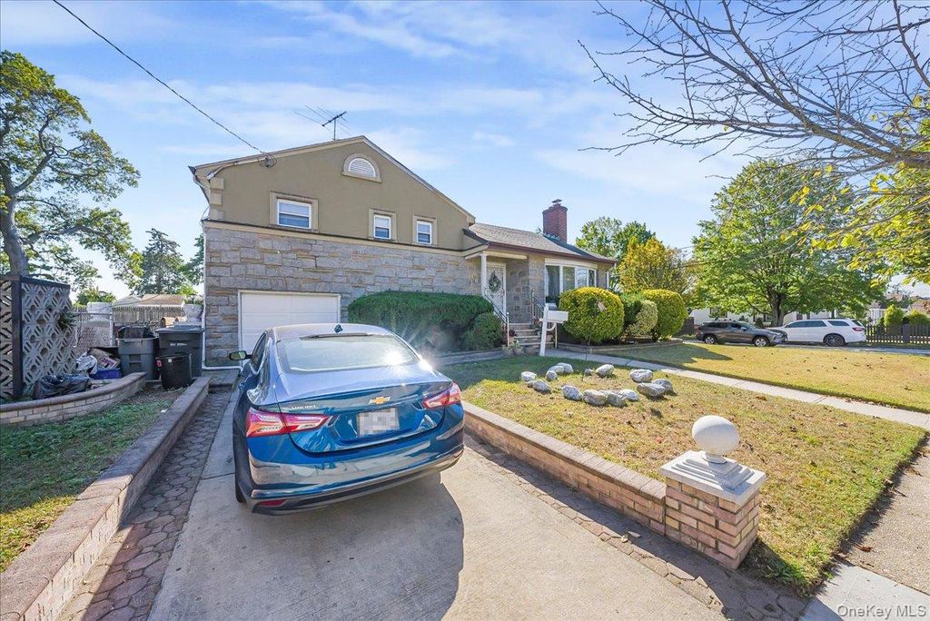 Photo of 184 Independence Avenue, Freeport, NY 11520 (MLS # 927289)