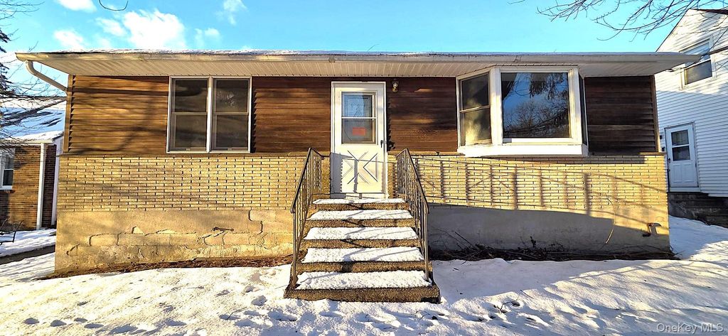 Photo of 1716A Main Street, Peekskill, NY 10566 (MLS # 948076)