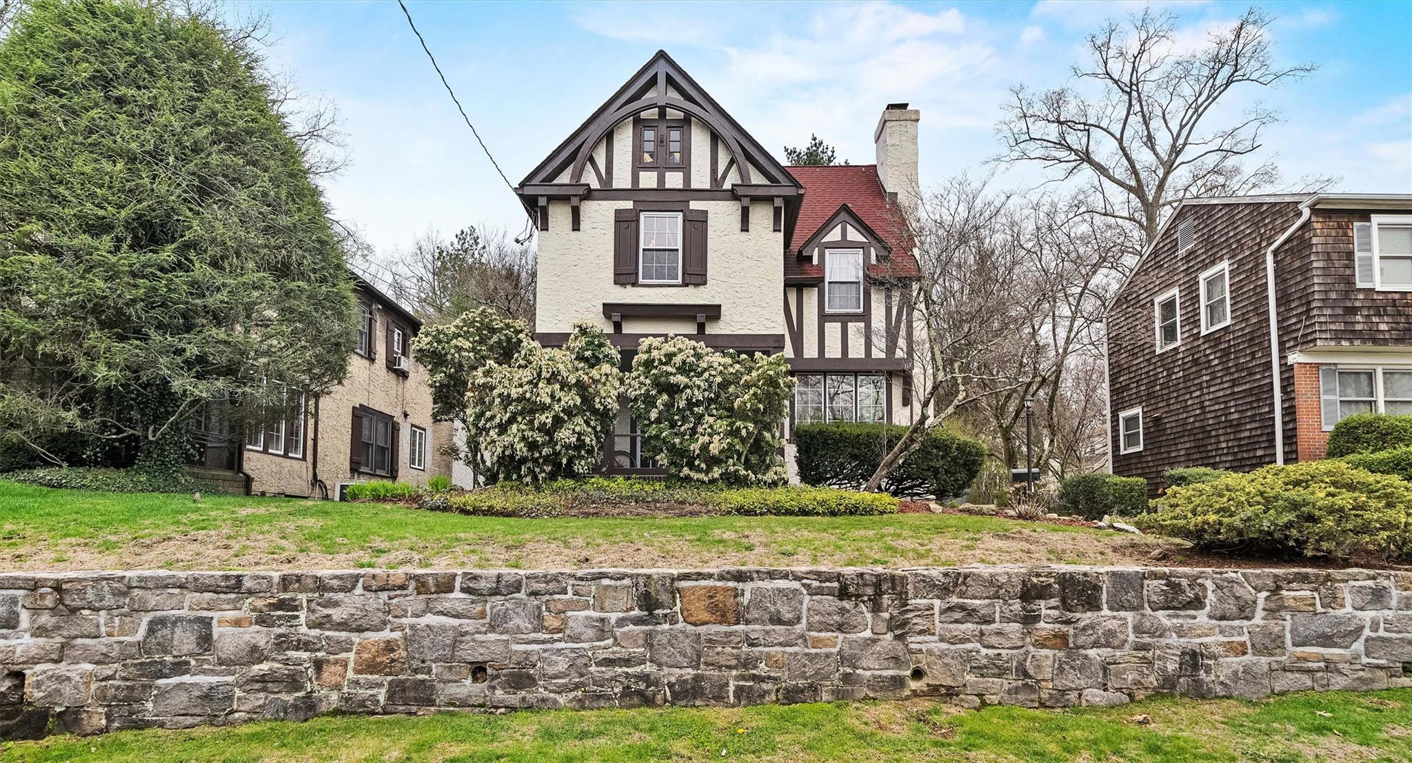 112 Ralph Avenue, White Plains, New York image 3