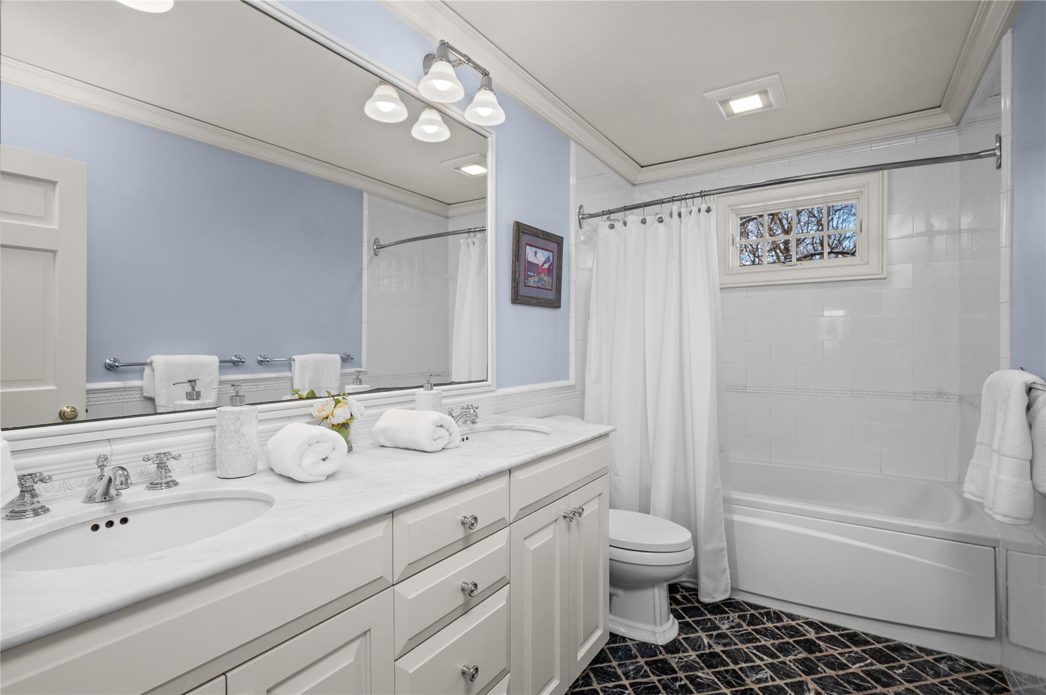 2 Sackett Circle, Larchmont, New York image 23
