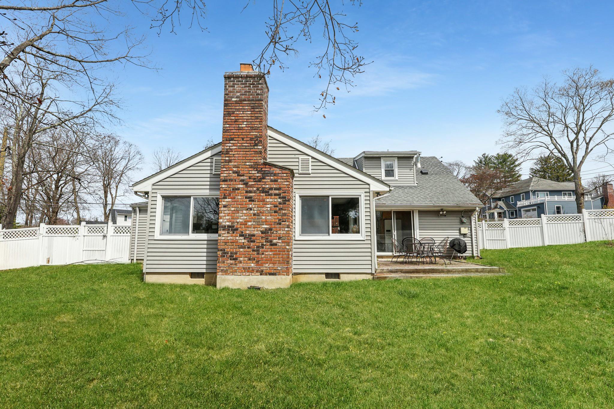 1 Lee Lane, Rye Brook, New York image 24