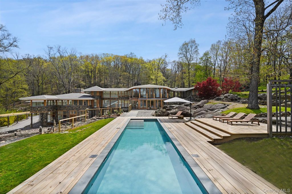 Photo of 496 Haines Road, Bedford Corners, NY 10549 (MLS # 922795)