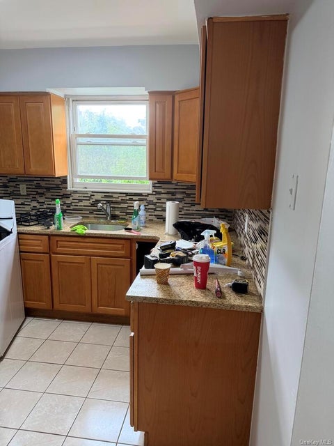 Photo of 38-01 149th St, Flushing, NY 11354 (MLS # 1028900)