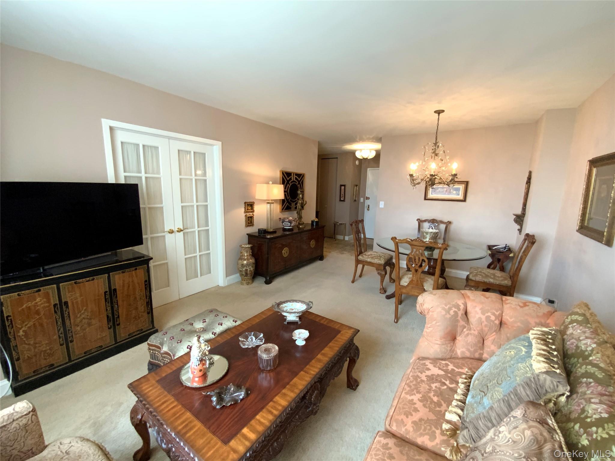 27110 Grand Central Parkway Parkway 15Z