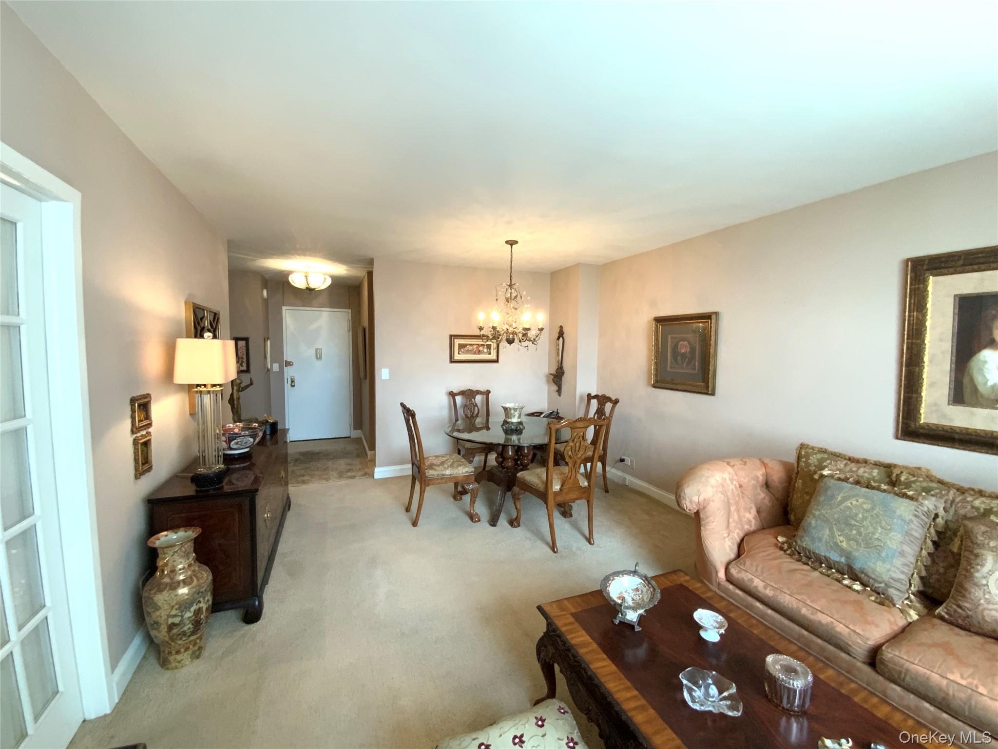 27110 Grand Central Parkway Parkway 15Z