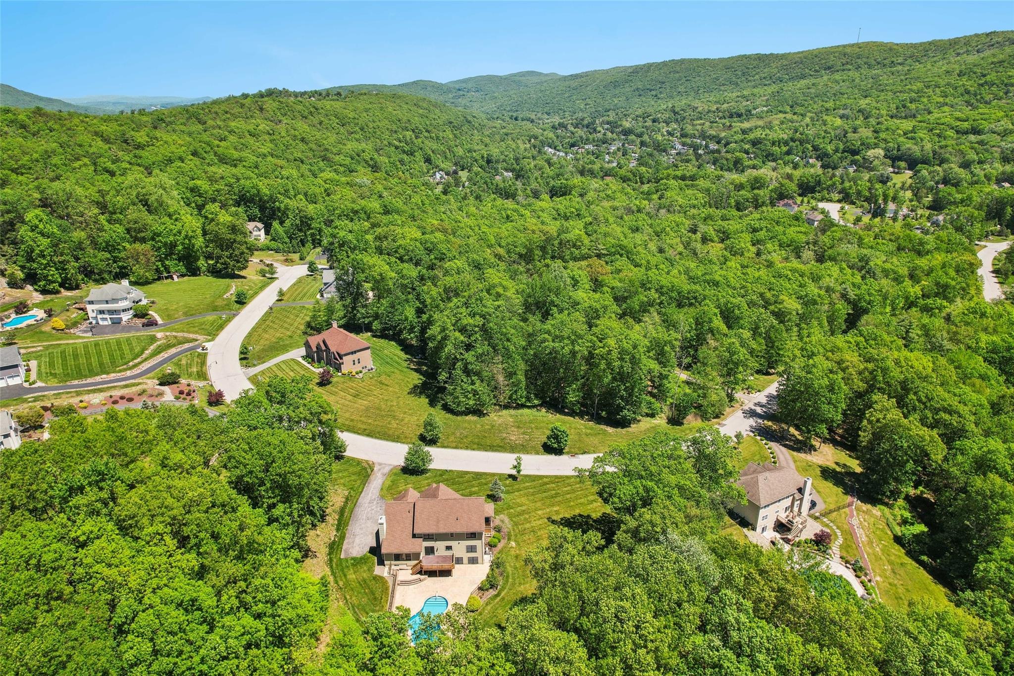 13 Montesi Drive, Highland Mills, New York image 46