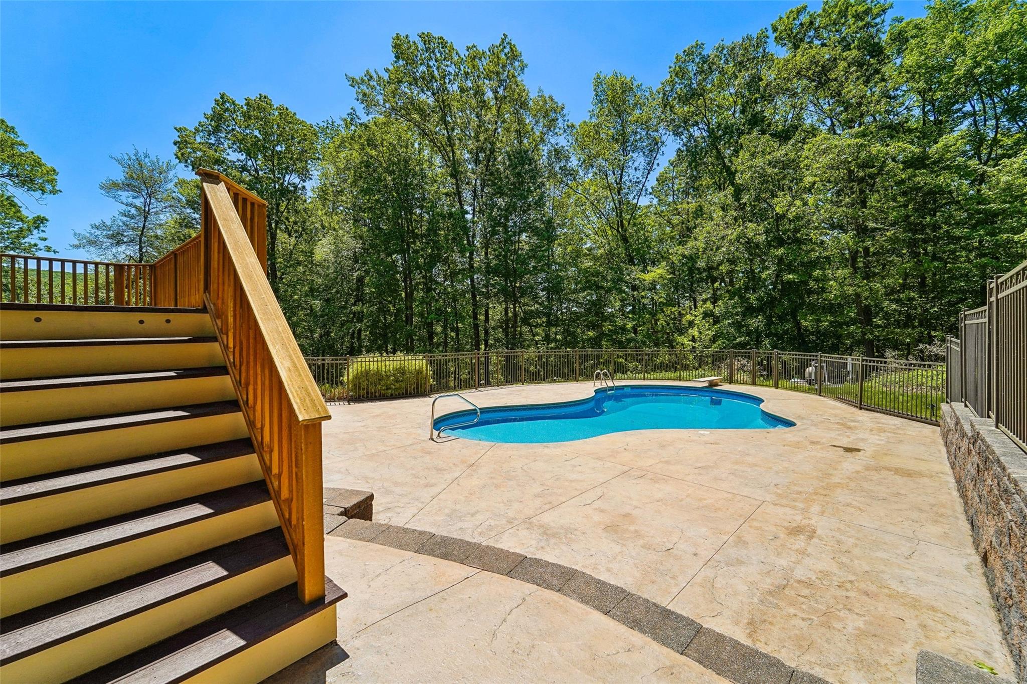 13 Montesi Drive, Highland Mills, New York image 40