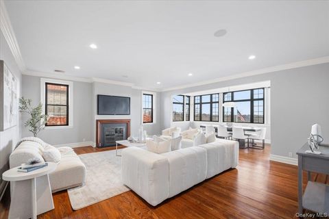 14 N Chatsworth Avenue 7H Larchmont NY 10538