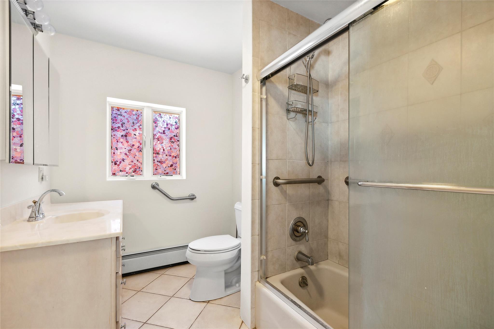 23 E Shore Drive, Bayville, New York image 19