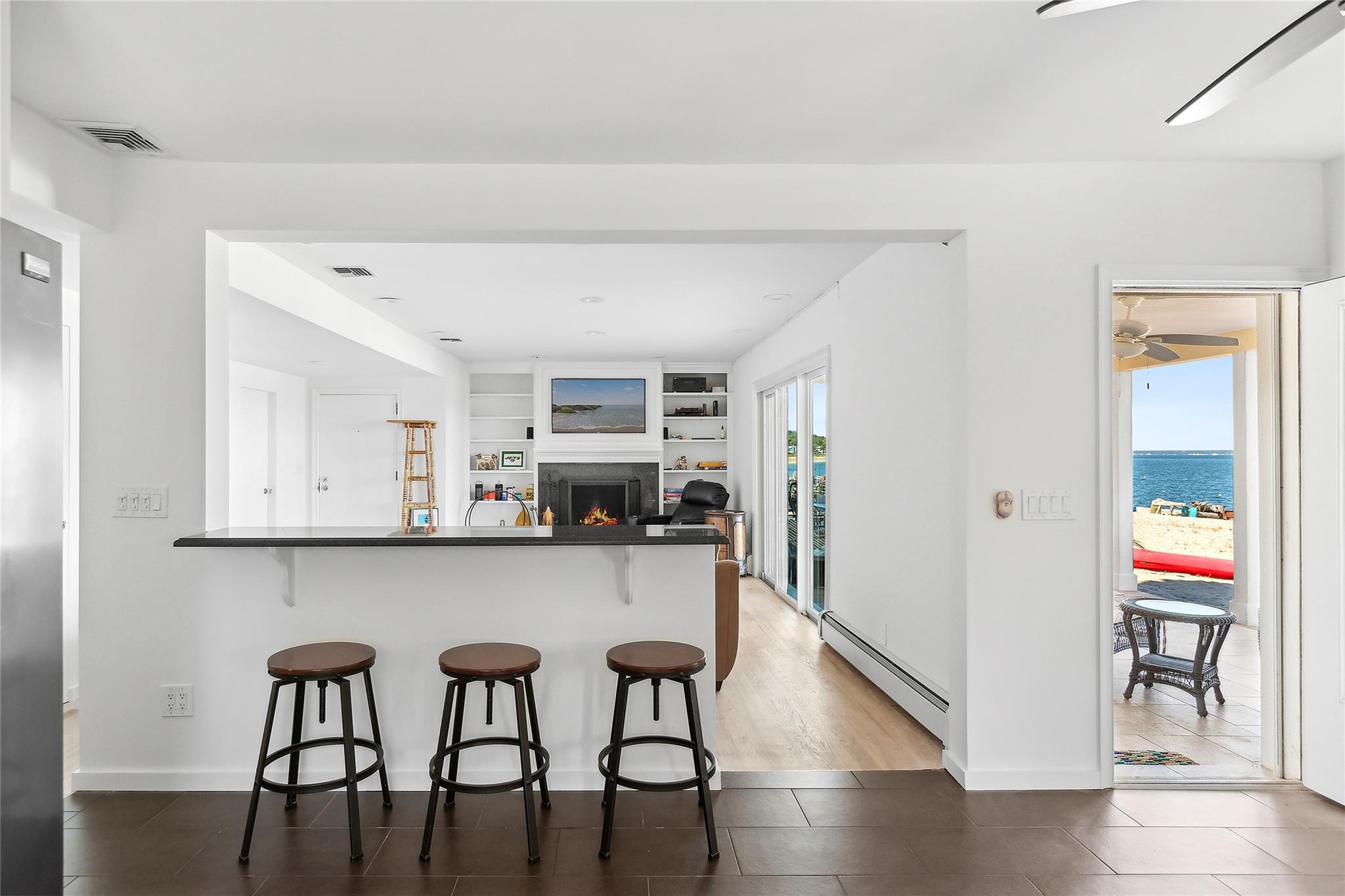 23 E Shore Drive, Bayville, New York image 15