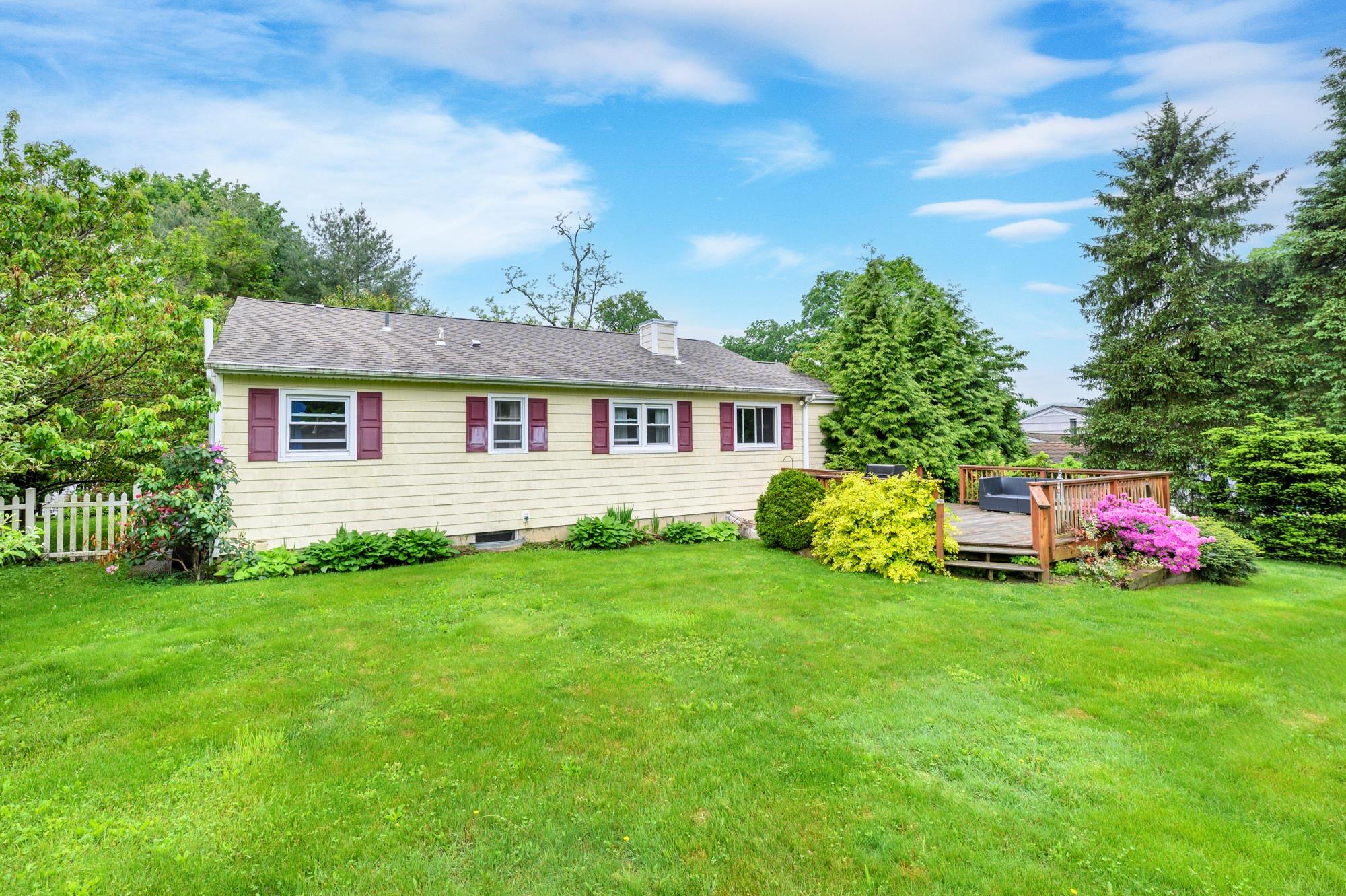 10 Sunset Drive, Yorktown Heights, New York image 16