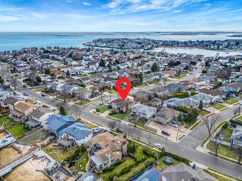 2175 Legion Street Bellmore NY 11710