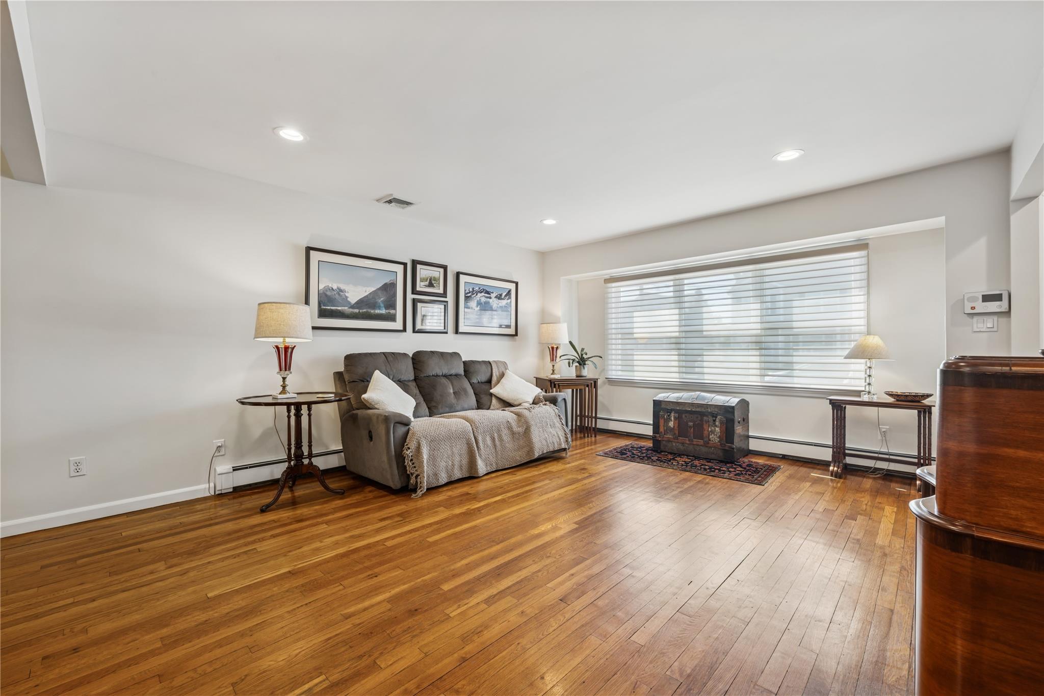3865 New York Avenue, Seaford, New York image 5
